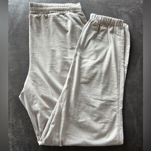 Vuori Light Purple/Gray Heather Boyfriend Joggers